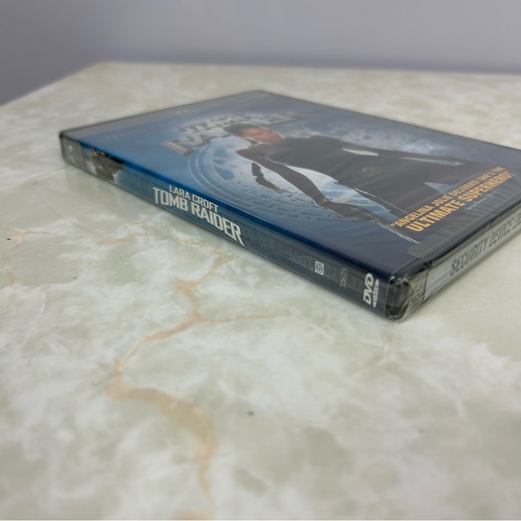 Lara Croft Tomb Raider Special Collector’s Edition DVD 2001 - Picture 4 of 4